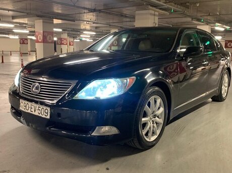 Lexus LS 600h L