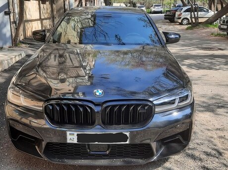 BMW 530e