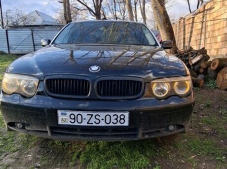 BMW 745