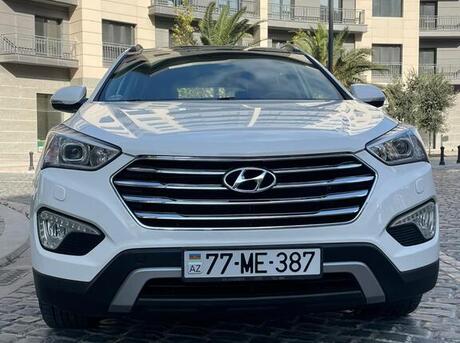 Hyundai Grand Santa Fe