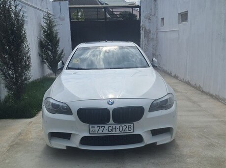 BMW 528
