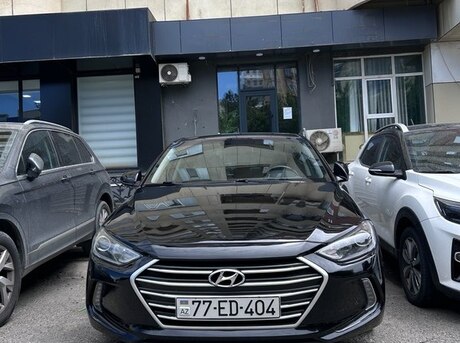 Hyundai Elantra