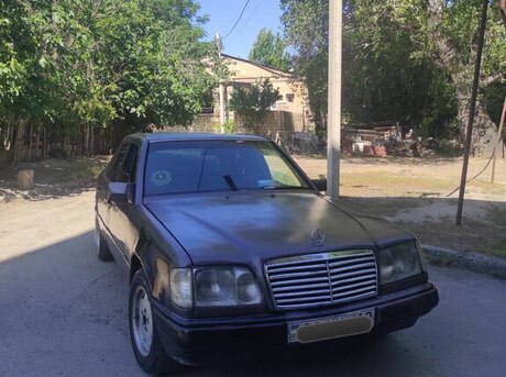 Mercedes 200 D