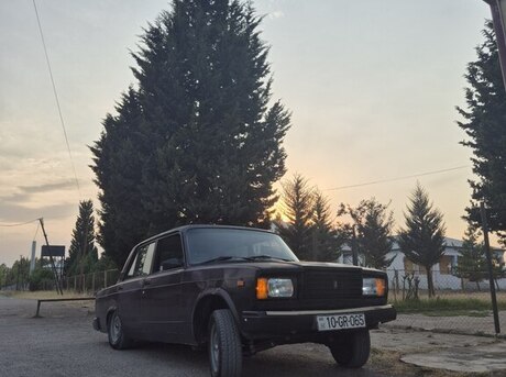 LADA (VAZ) 2107