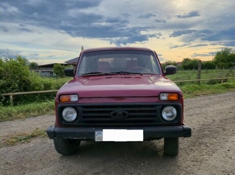 LADA (VAZ) Niva