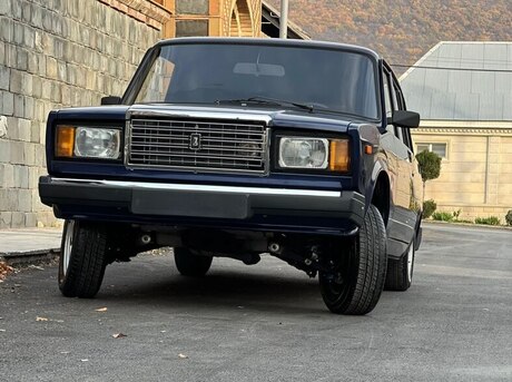 LADA (VAZ) 2104