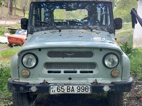 UAZ 469