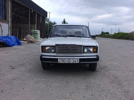 LADA (VAZ) 2107