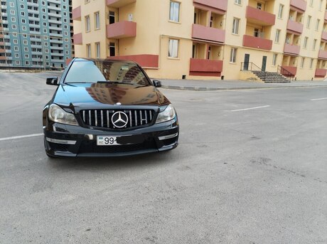 Mercedes C 250