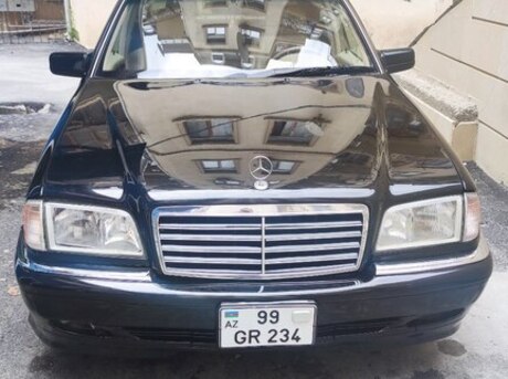 Mercedes C 230
