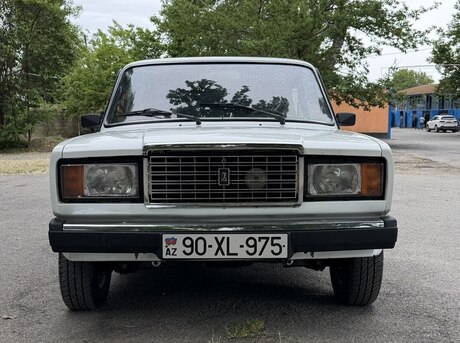 LADA (VAZ) 2107