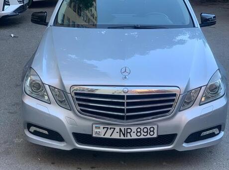Mercedes E 250