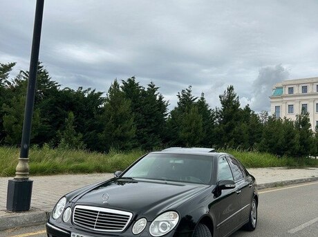 Mercedes E 240