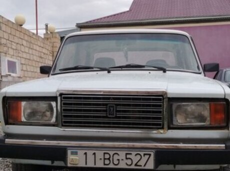 LADA (VAZ) 2107