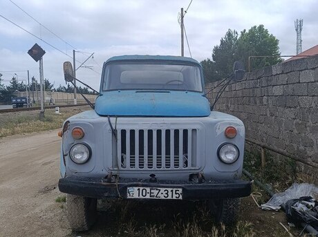 GAZ 53