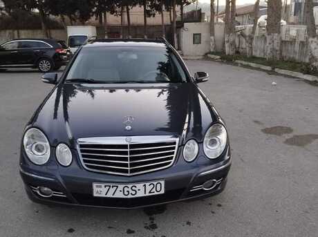 Mercedes E 220