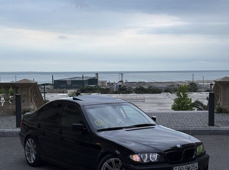 BMW 330