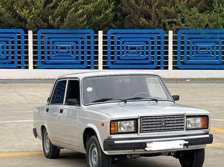 LADA (VAZ) 2107