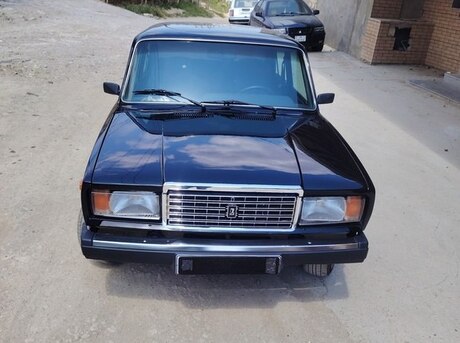 LADA (VAZ) 2107