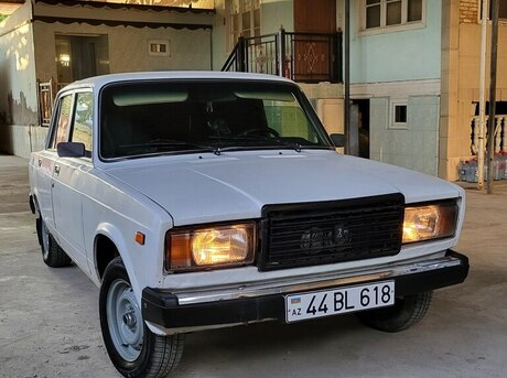 LADA (VAZ) 2107