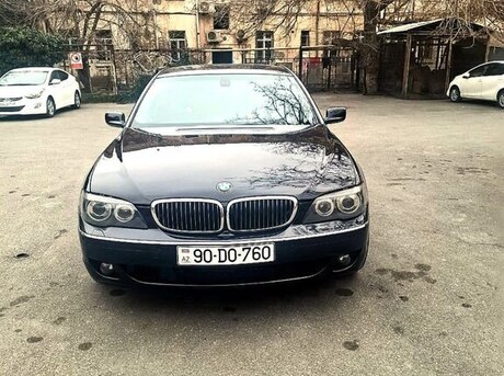 BMW 750
