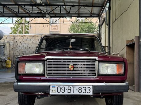 LADA (VAZ) 2107