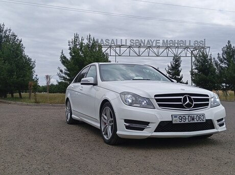 Mercedes C 250