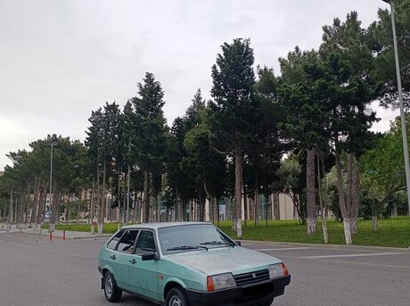 LADA (VAZ) 2109