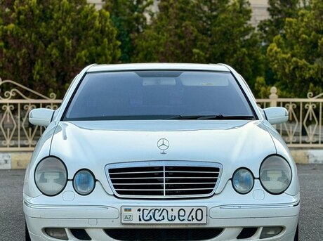 Mercedes E 270