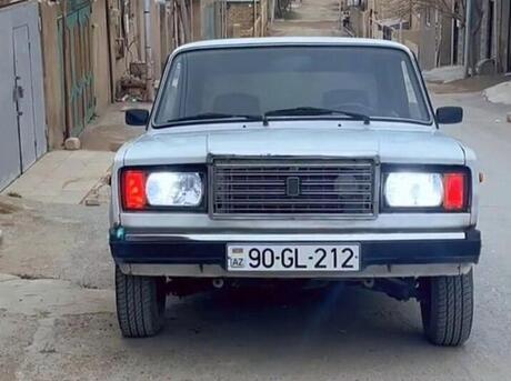 LADA (VAZ) 2107