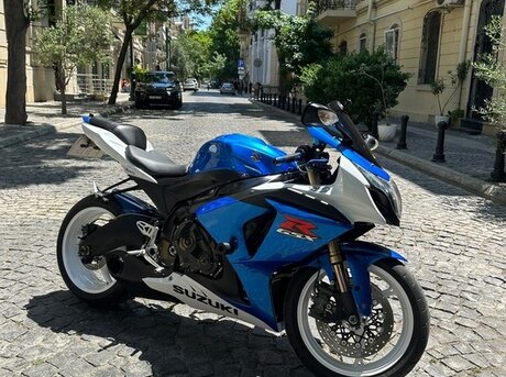 Suzuki GSX-R 1000