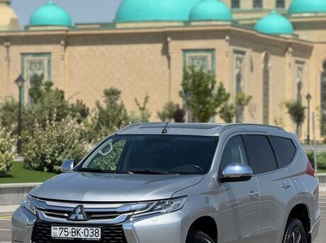 Mitsubishi Pajero Sport