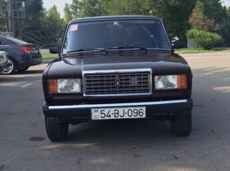 LADA (VAZ) 2107