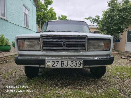 LADA (VAZ) 2107