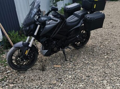Bajaj Dominar 400