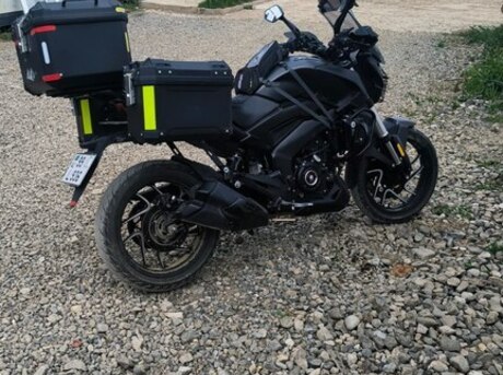 Bajaj Dominar 400