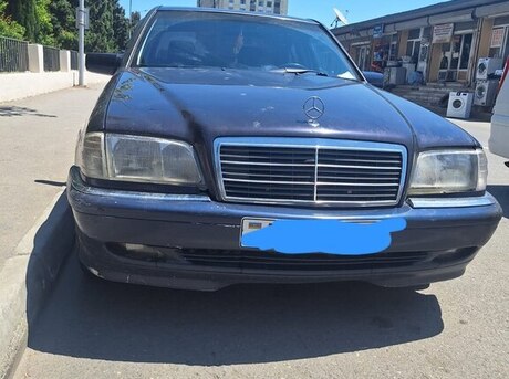 Mercedes C 220