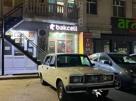 LADA (VAZ) 2107