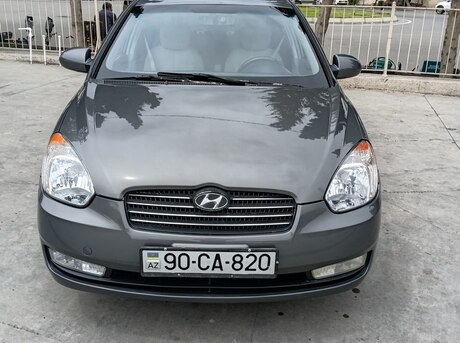 Hyundai Accent