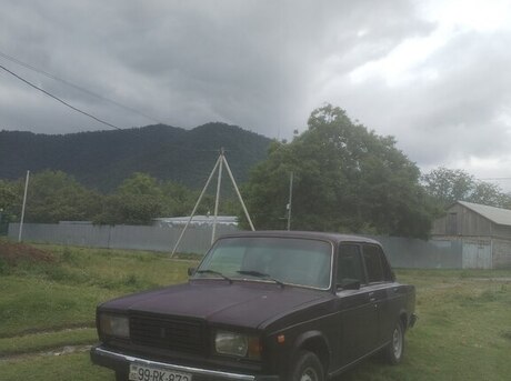 LADA (VAZ) 2107