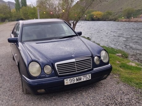 Mercedes E 280 4MATIC