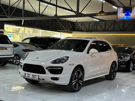 Porsche Cayenne Turbo S
