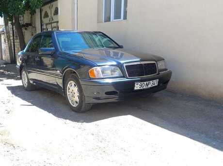 Mercedes C 180