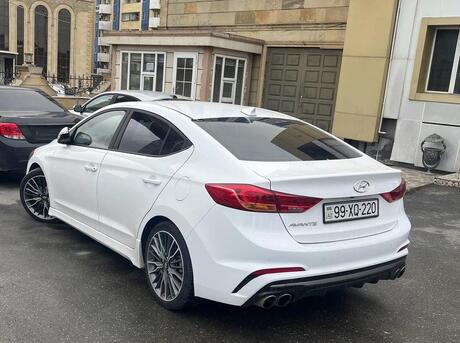 Hyundai Avante