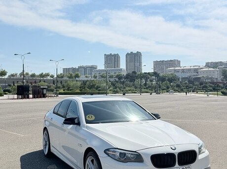 BMW 528