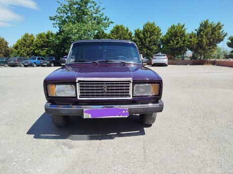 LADA (VAZ) 2107