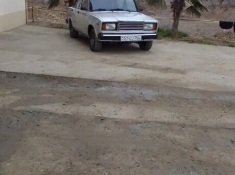 LADA (VAZ) 2107