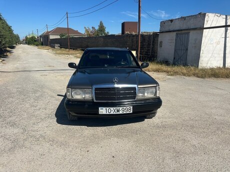 Mercedes 190