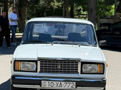 LADA (VAZ) 2107