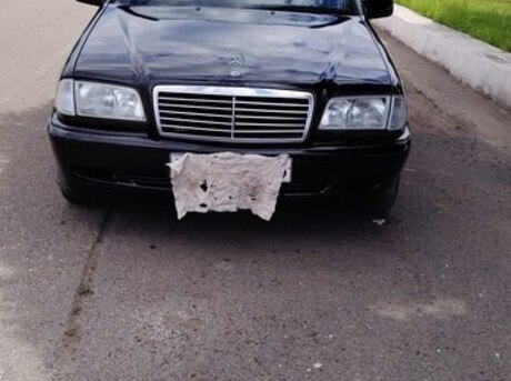 Mercedes C 180